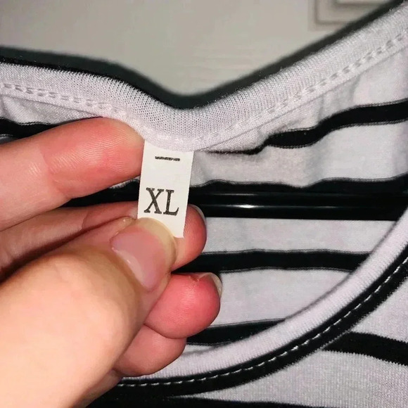 🎉Striped Bodycon Dress - Picture 2 of 3